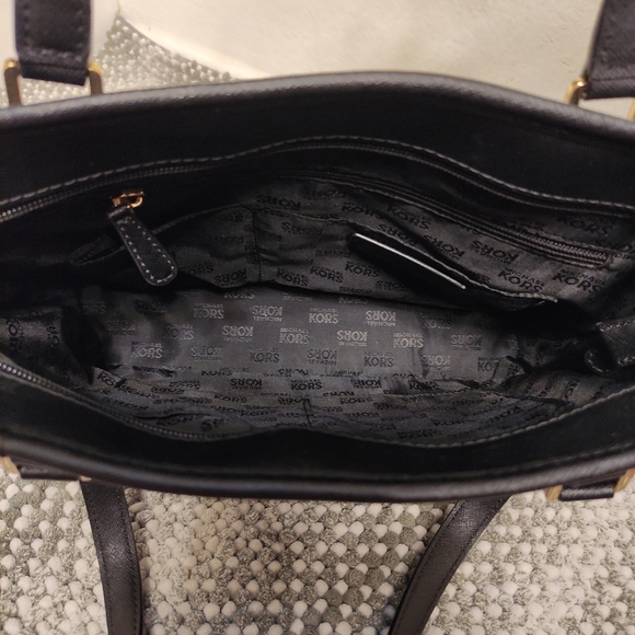 Michael Kors Sady Saffiano Leather Tote - Black Style 35T7GD4T2L - Picture 8 of 13